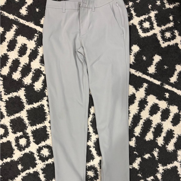 Lululemon ABC slim-fit trouser in grey - Picture 4 of 5
